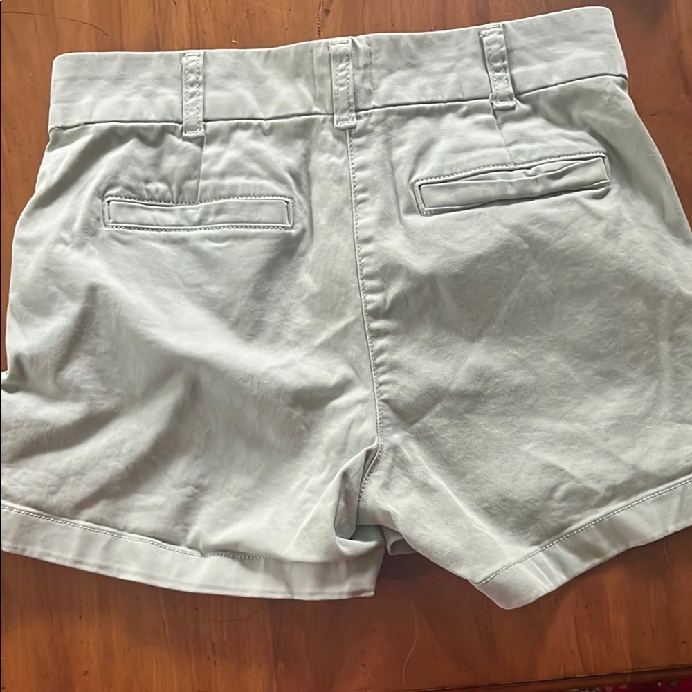 J Crew Olive Shorts - Picture 4 of 4